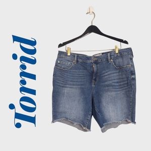 Torrid Women's Denim Shorts Size 18